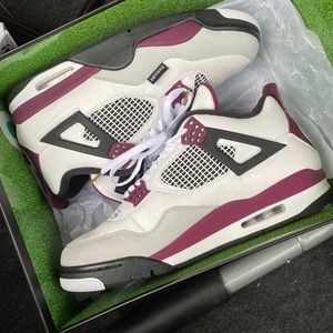 Air Jordan 4 X Paris Saint Germain (PSG)